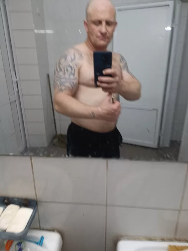 Артём